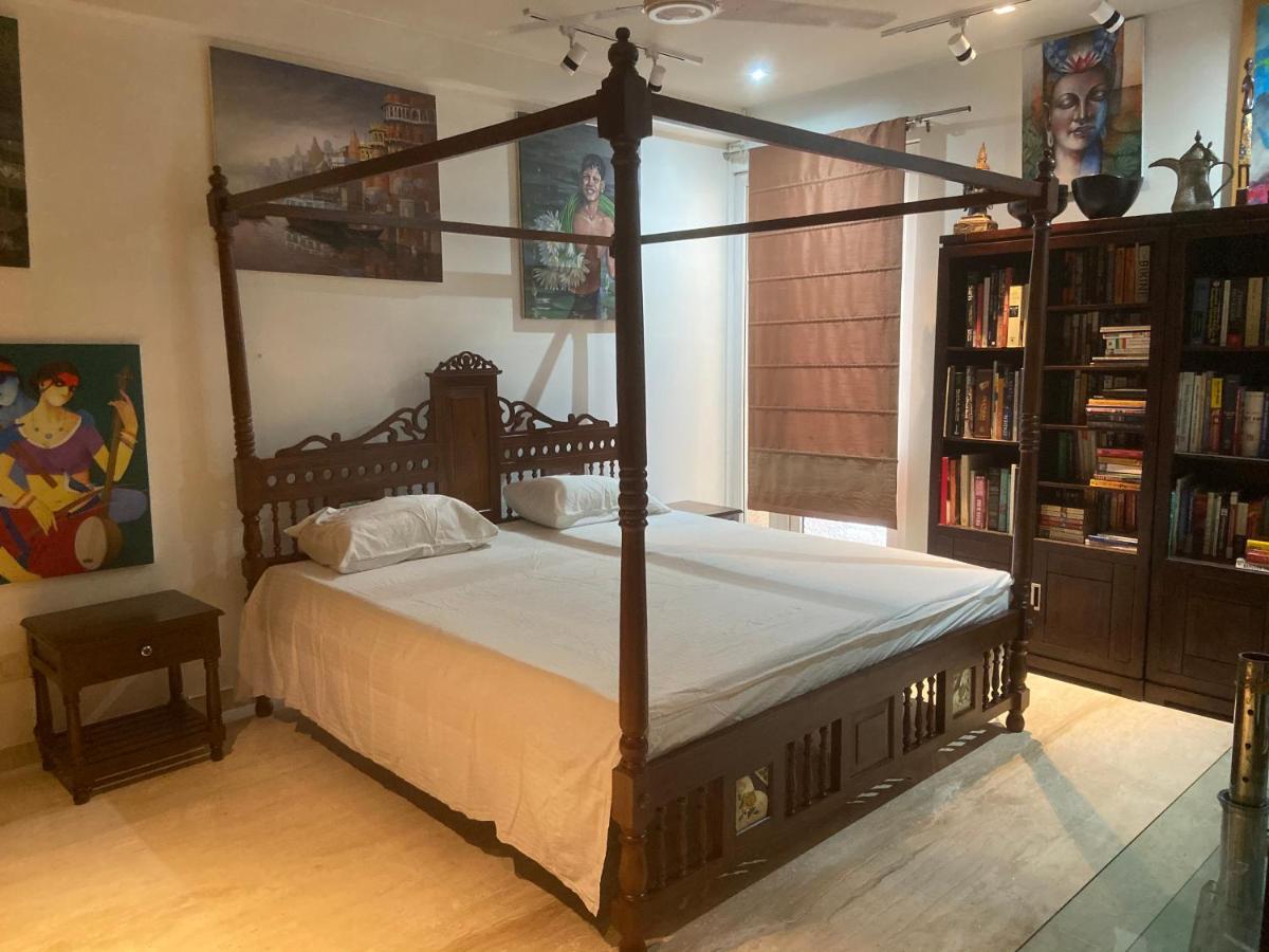Art House Vasant Vihar New Delhi Bed and Breakfast Exteriör bild