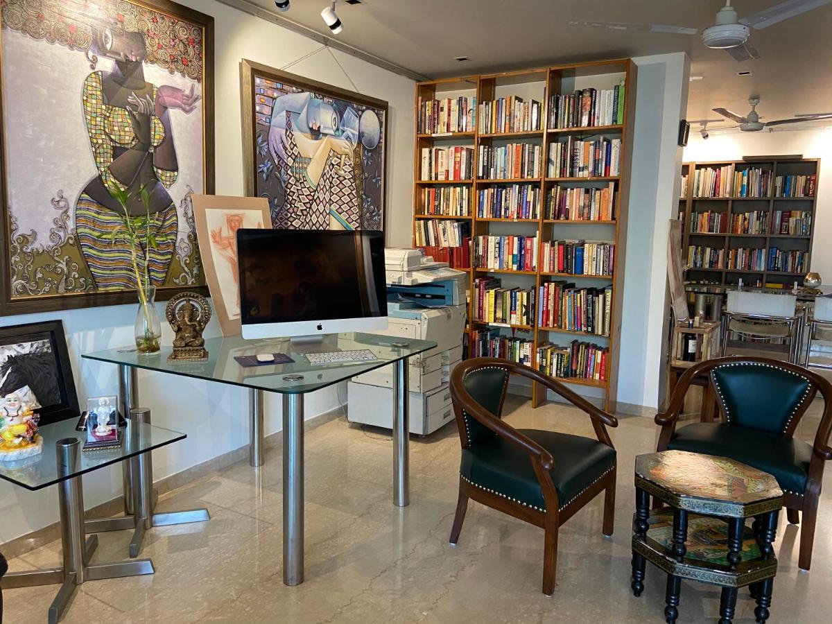 Art House Vasant Vihar New Delhi Bed and Breakfast Exteriör bild
